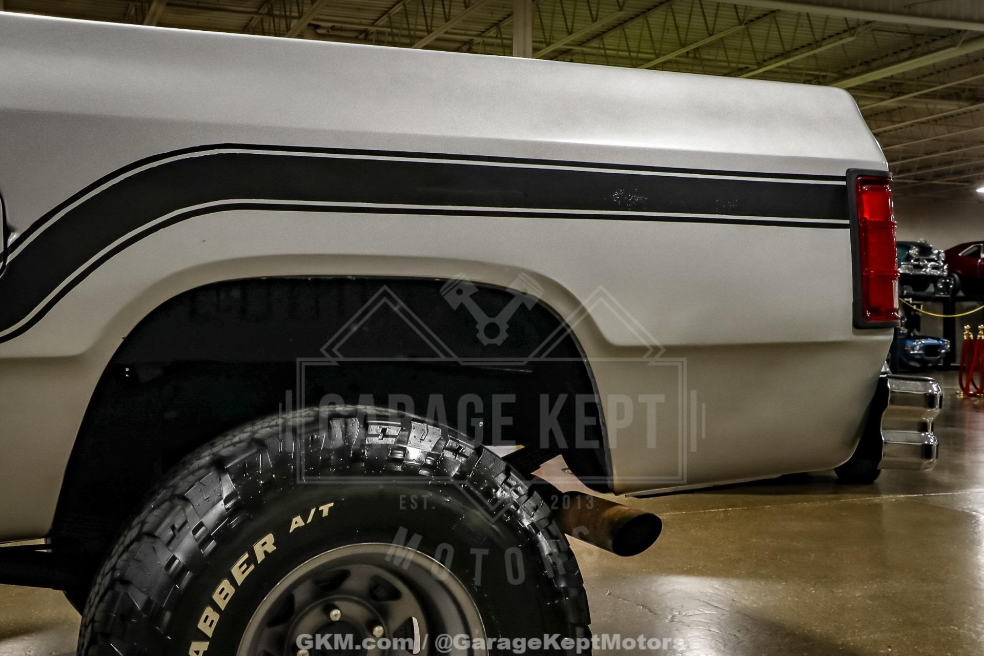 1986 Dodge Ram W100