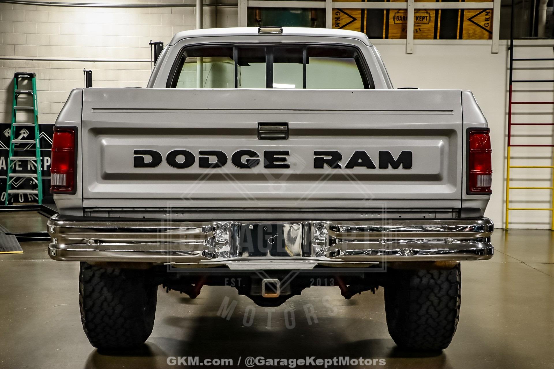 1986 Dodge Ram W100