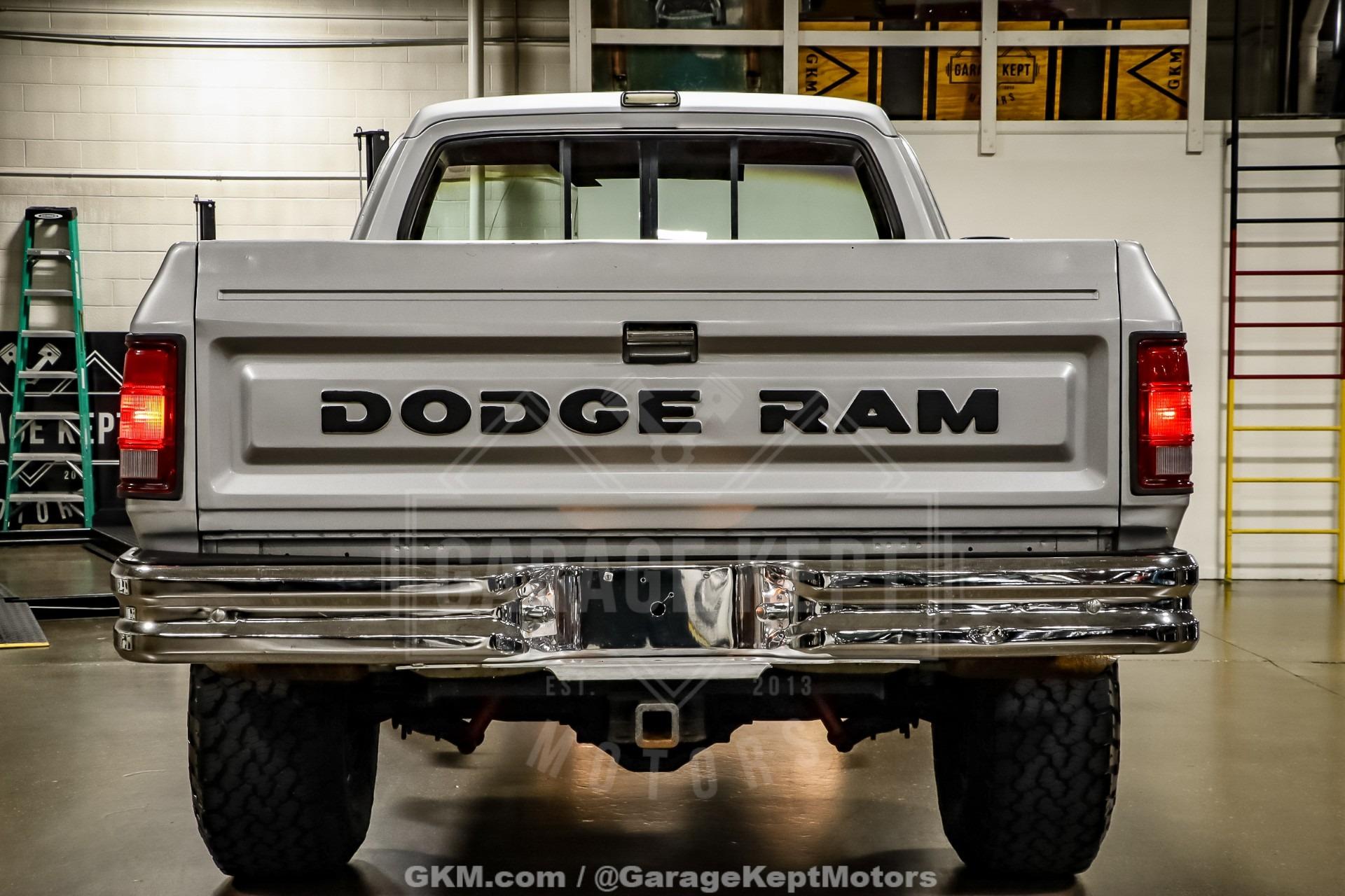 1986 Dodge Ram W100