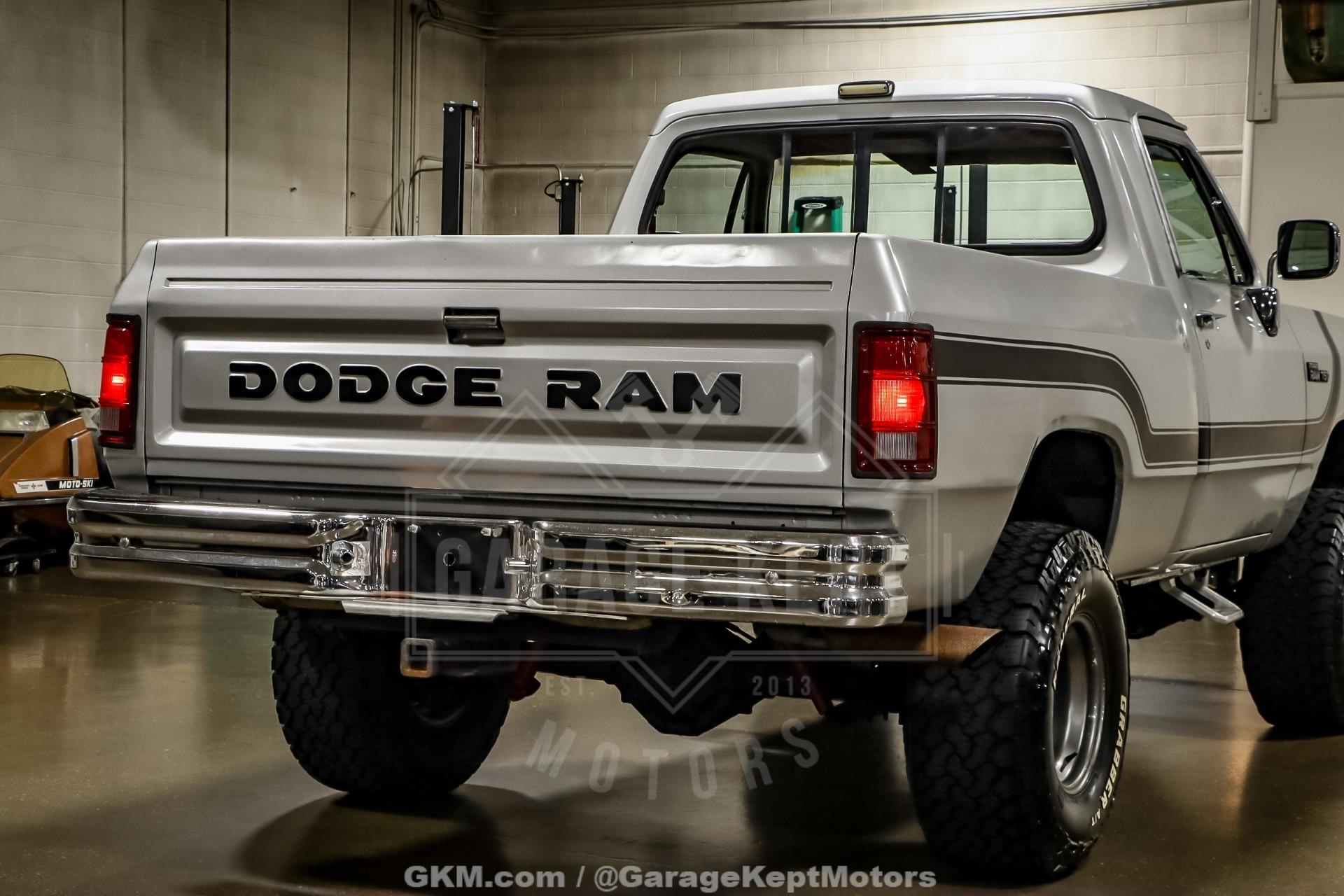 1986 Dodge Ram W100