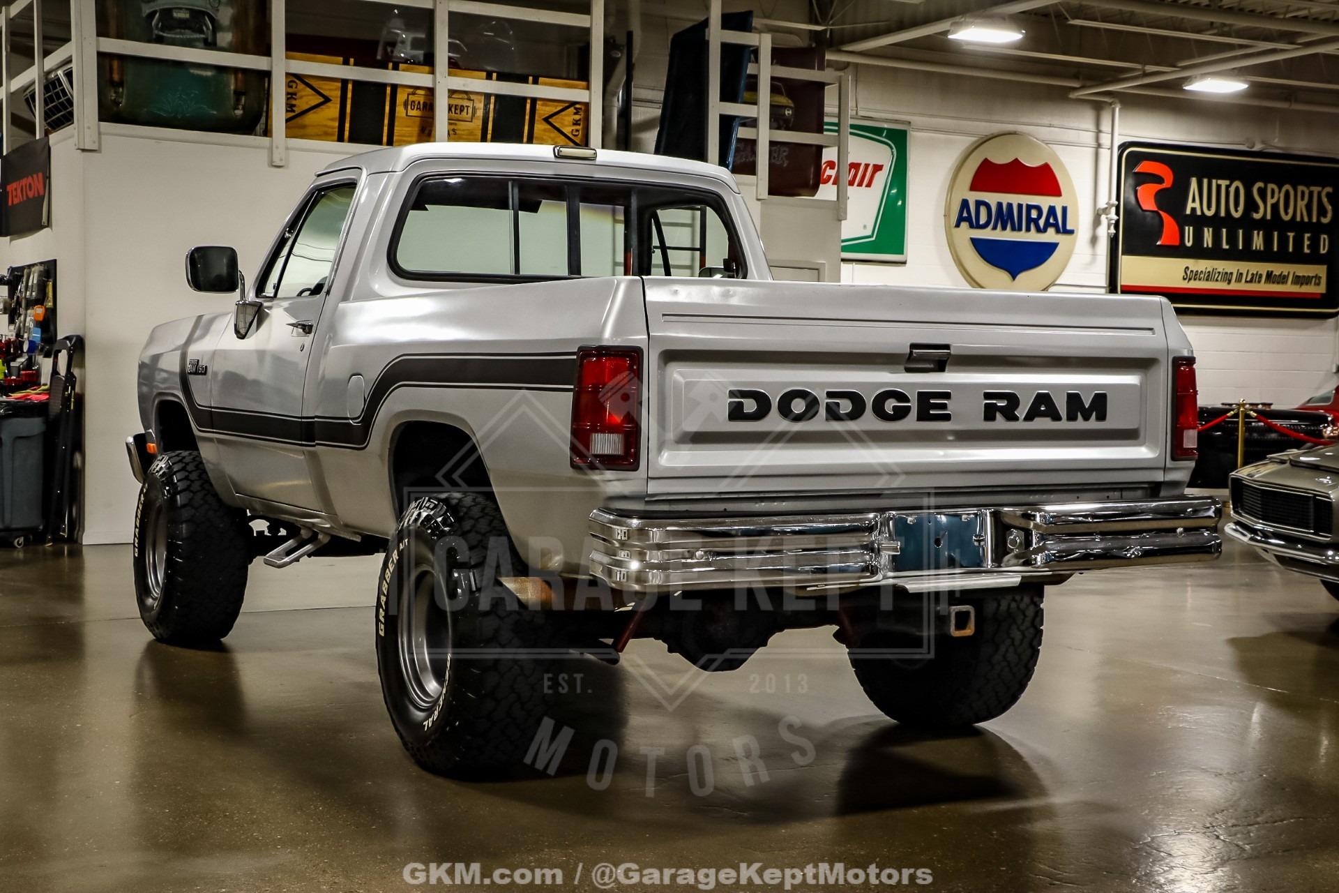 1986 Dodge Ram W100