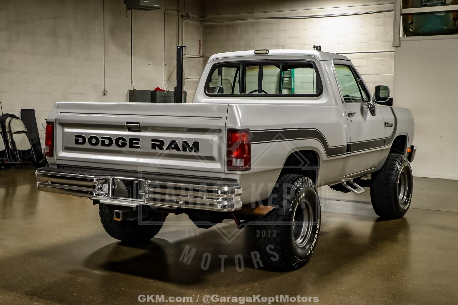 1986 Dodge Ram W100