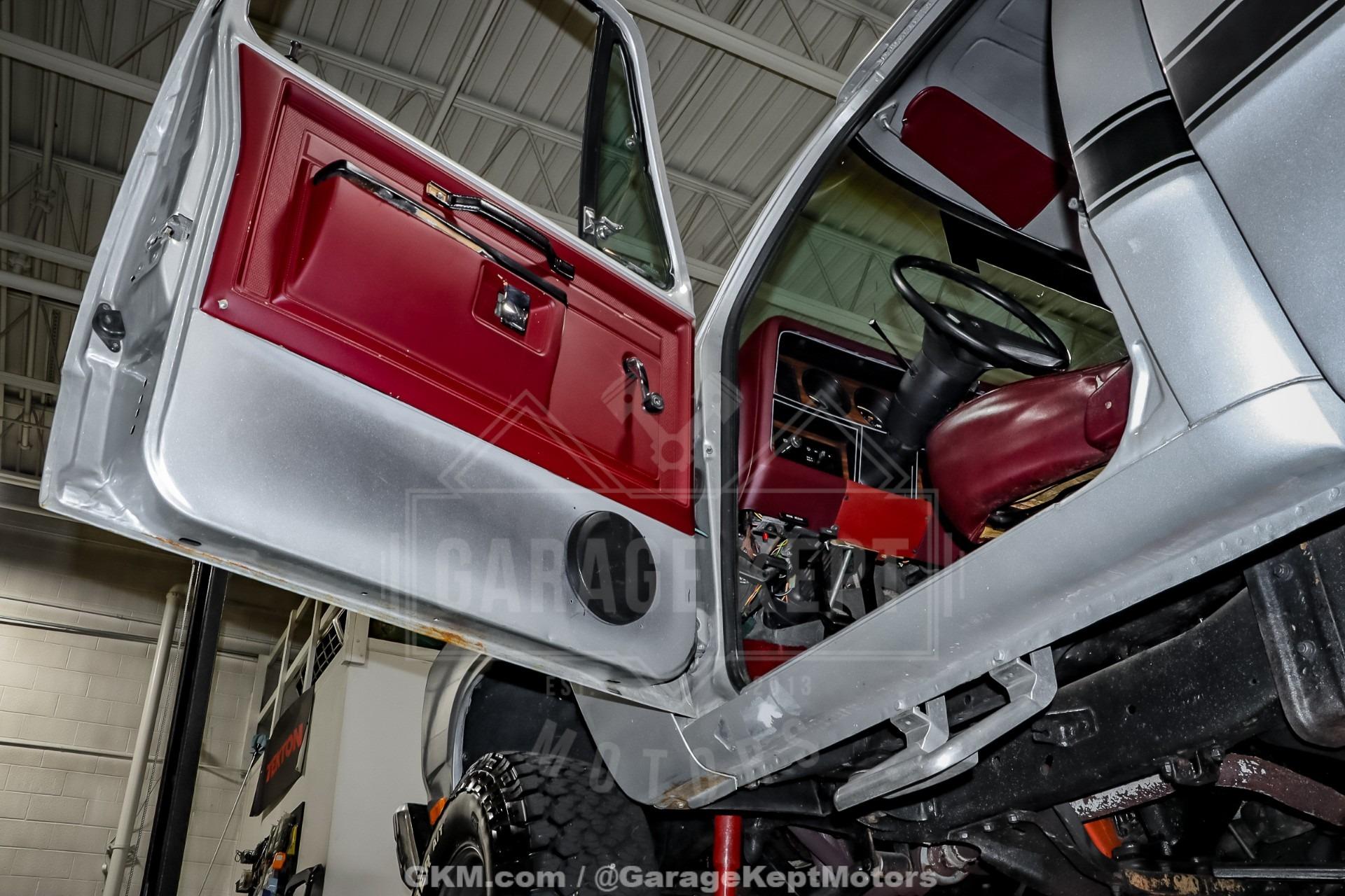 1986 Dodge Ram W100