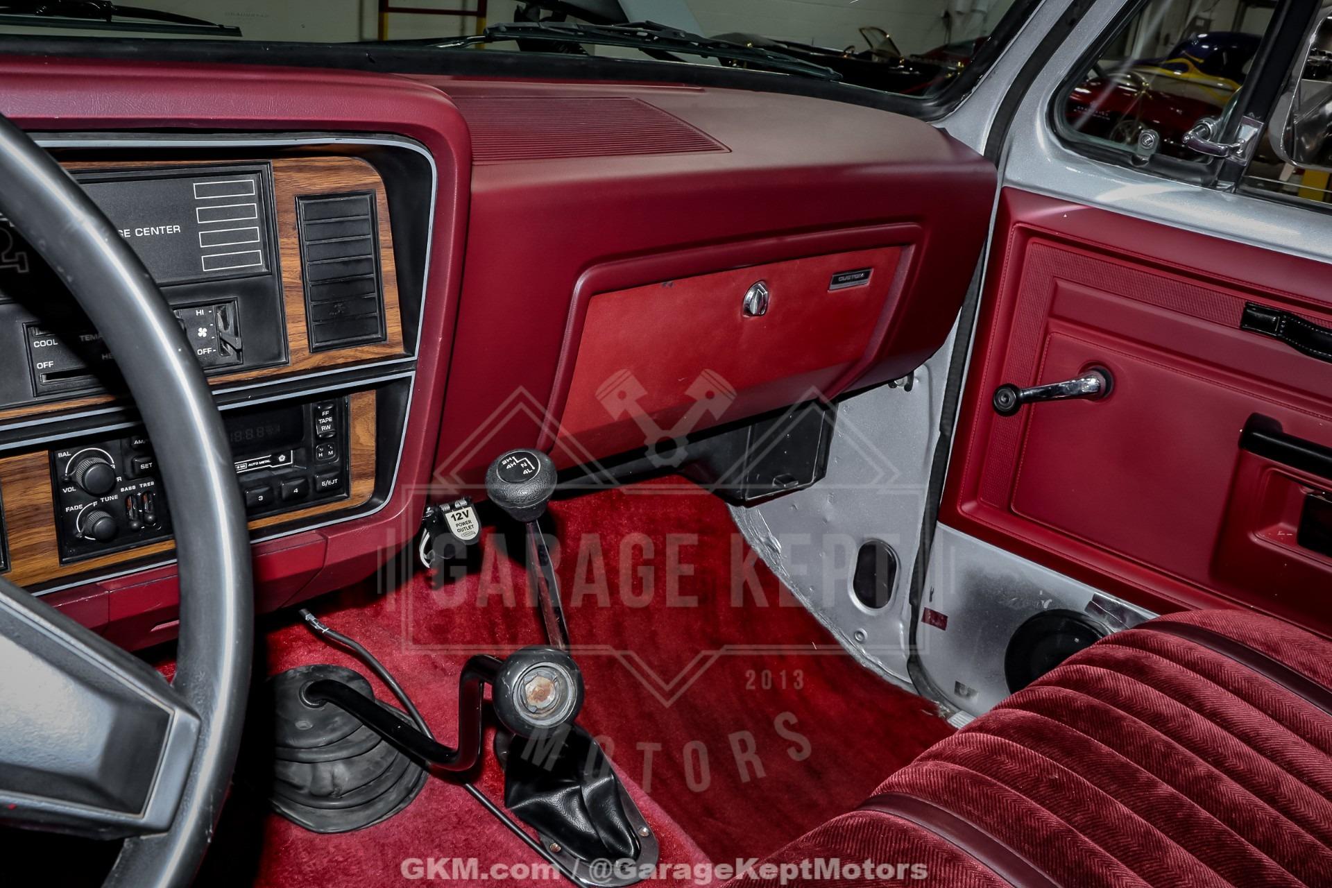 1986 Dodge Ram W100