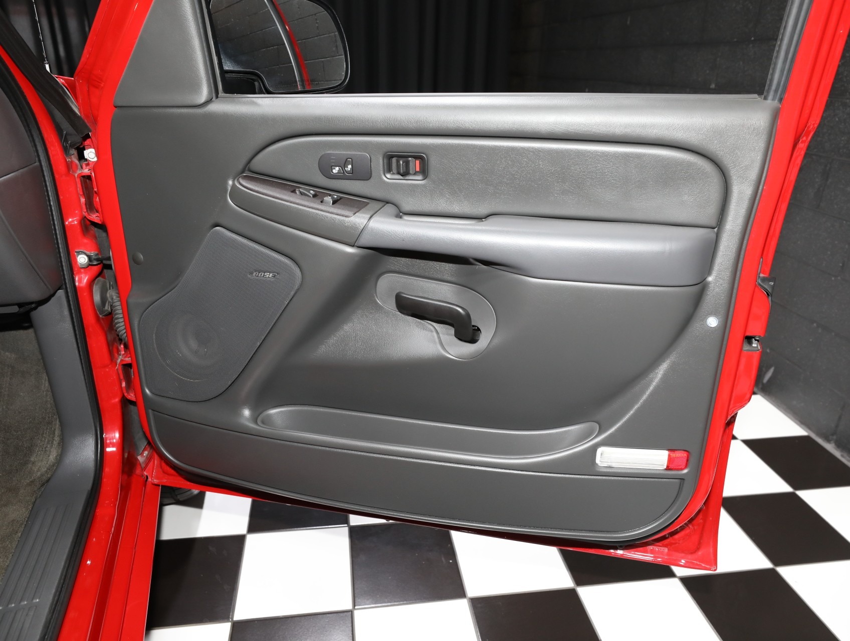 2006 Chevrolet Silverado 1500 SS