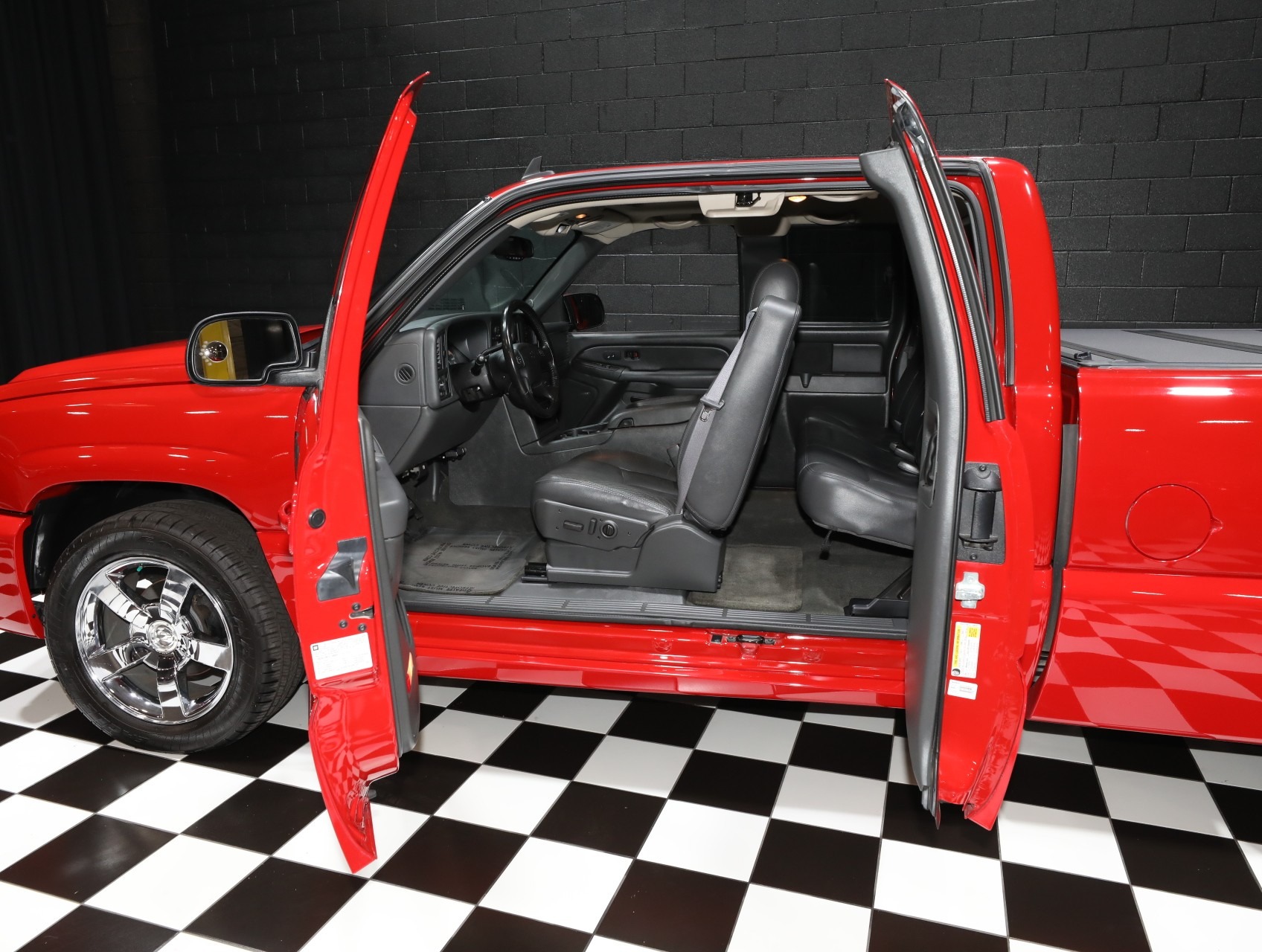 2006 Chevrolet Silverado 1500 SS