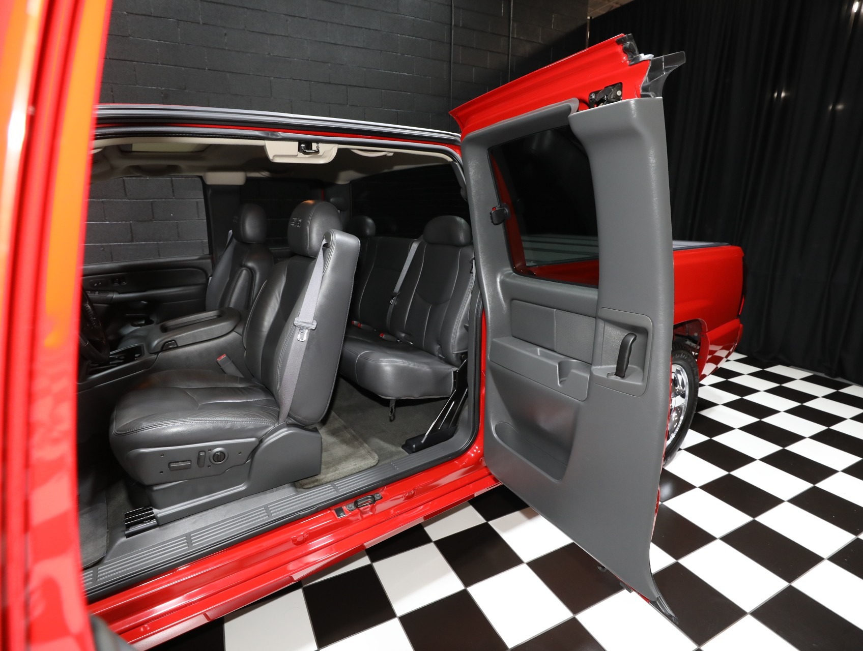 2006 Chevrolet Silverado 1500 SS