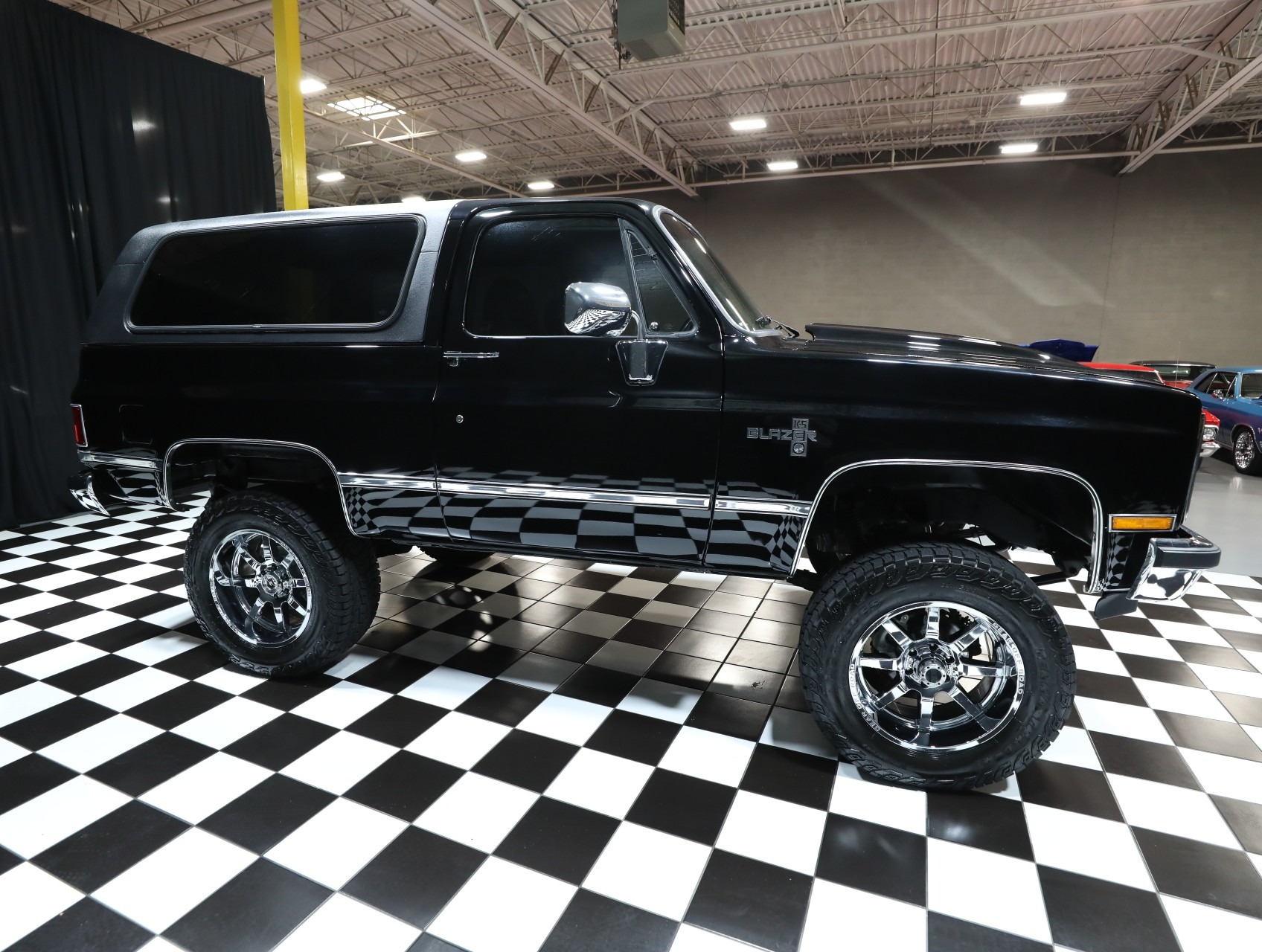 1987 Chevrolet K5 Blazer - 2