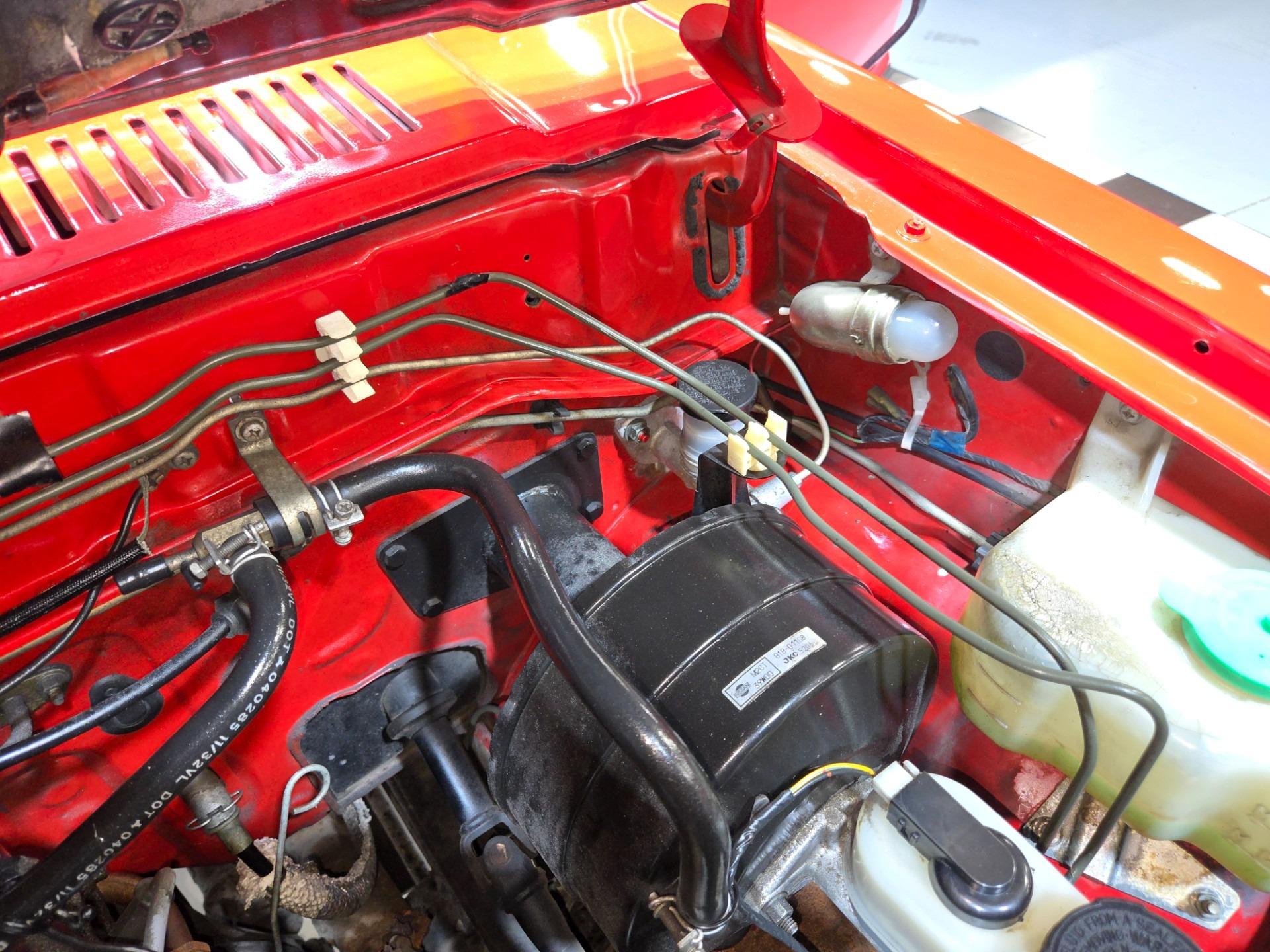 1985 Nissan 720 King Cab Deluxe