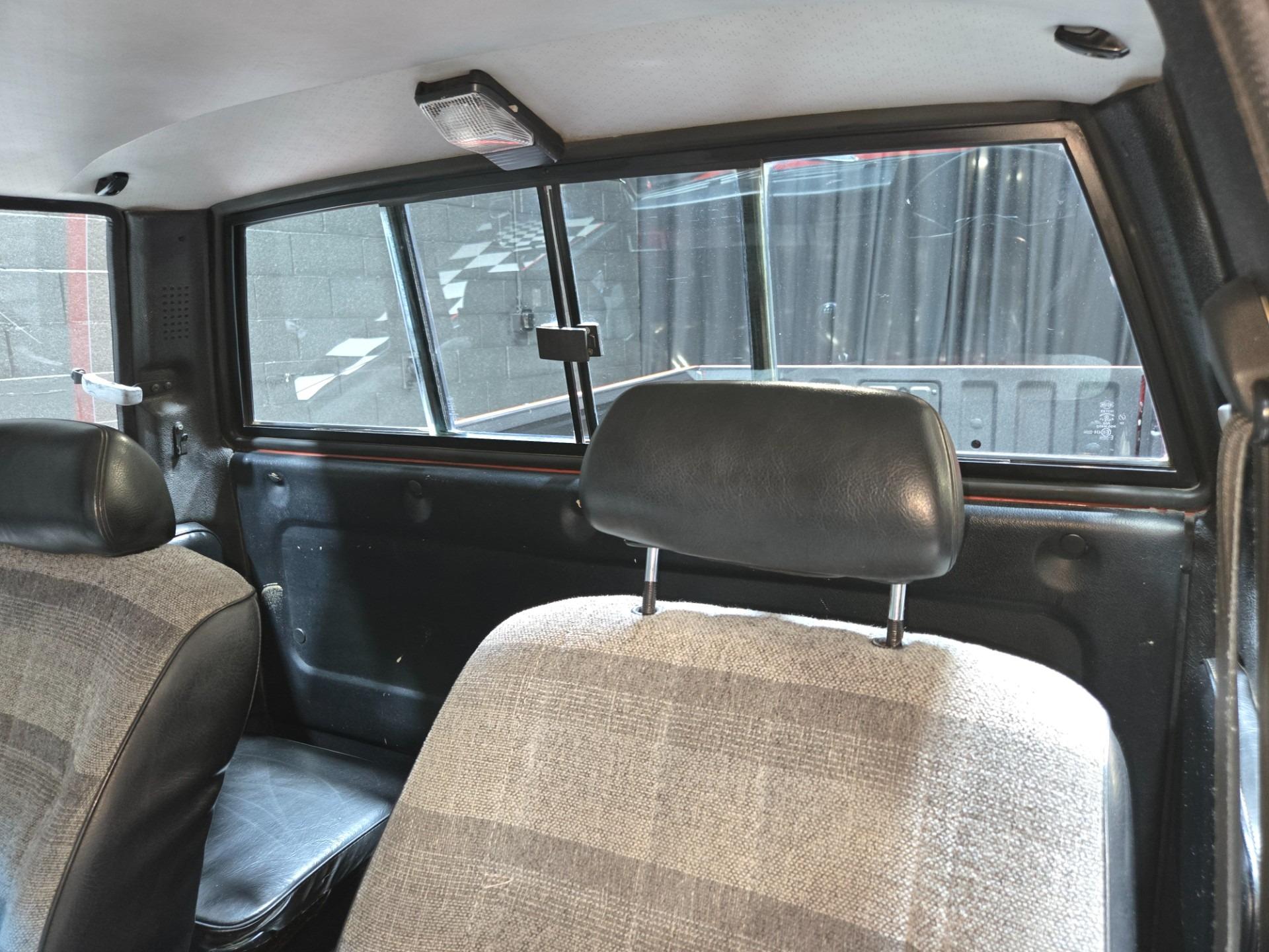 1985 Nissan 720 King Cab Deluxe