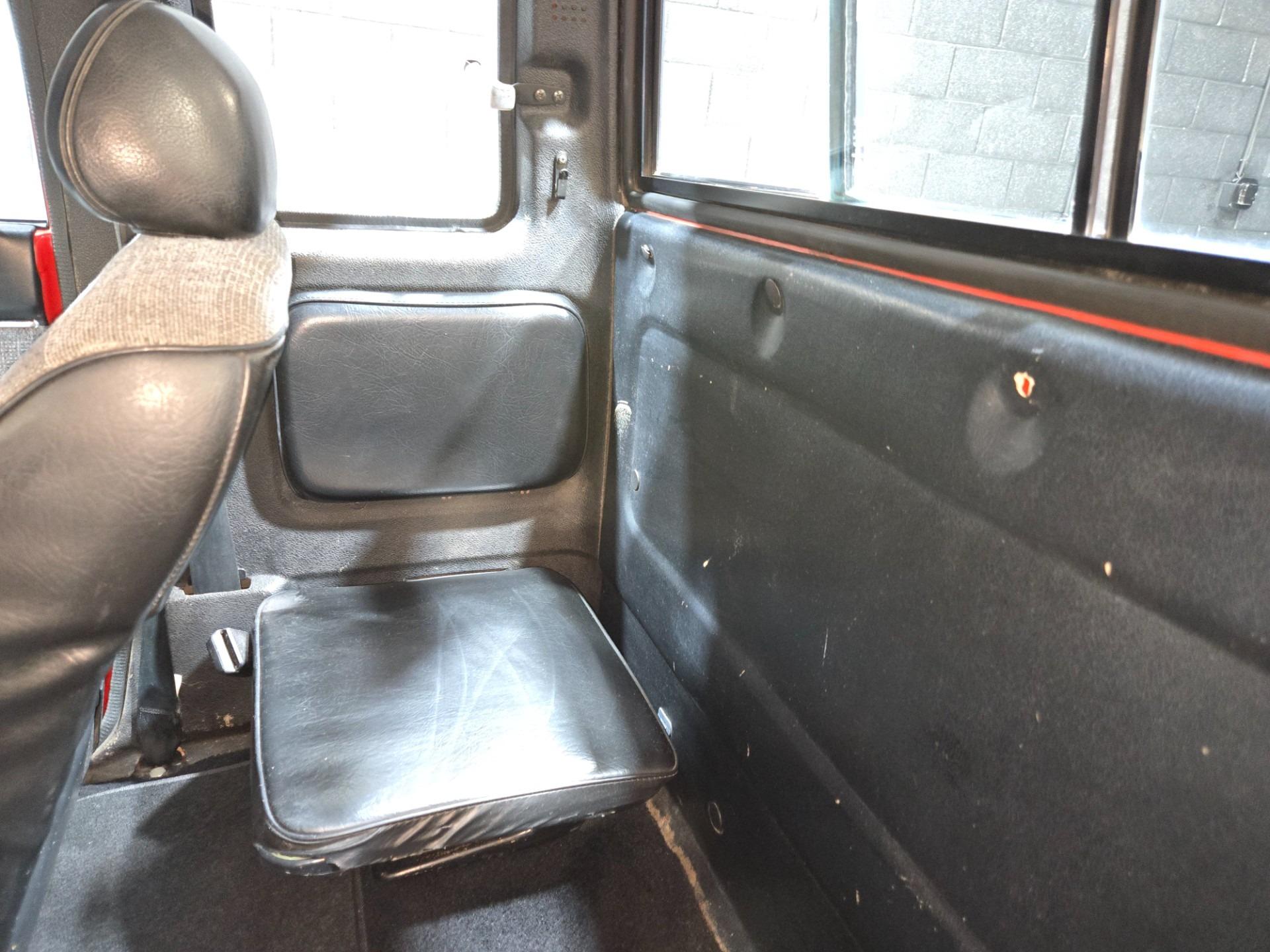 1985 Nissan 720 King Cab Deluxe
