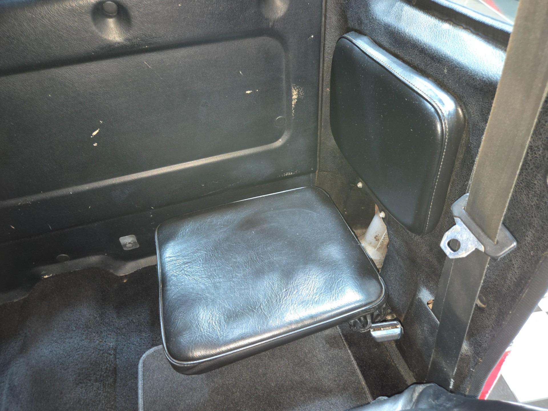 1985 Nissan 720 King Cab Deluxe