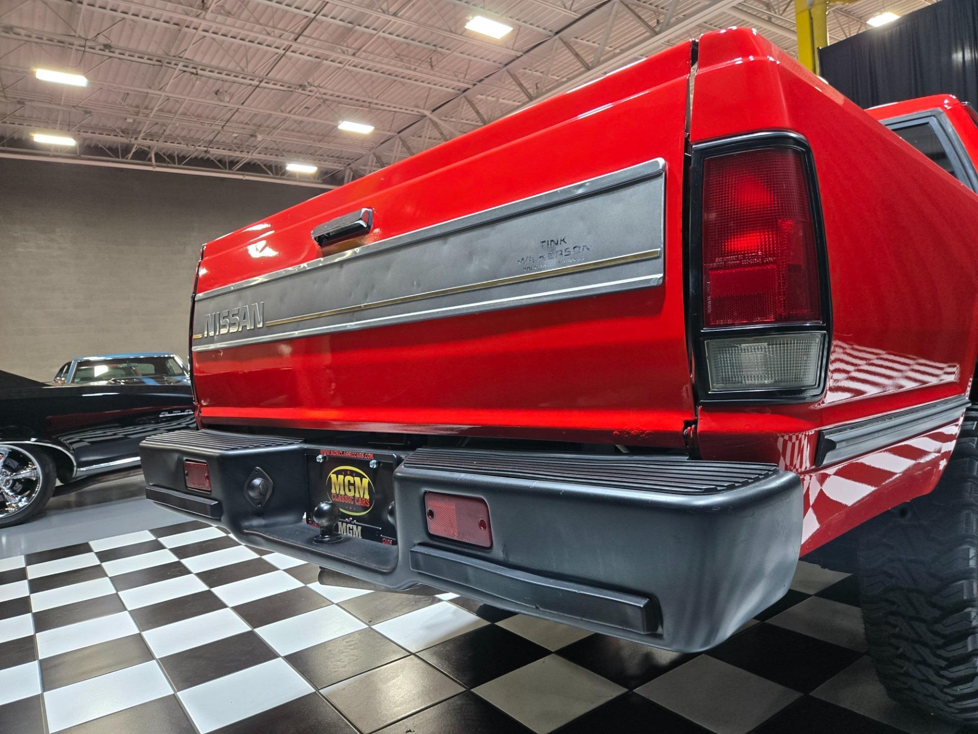 1985 Nissan 720 King Cab Deluxe