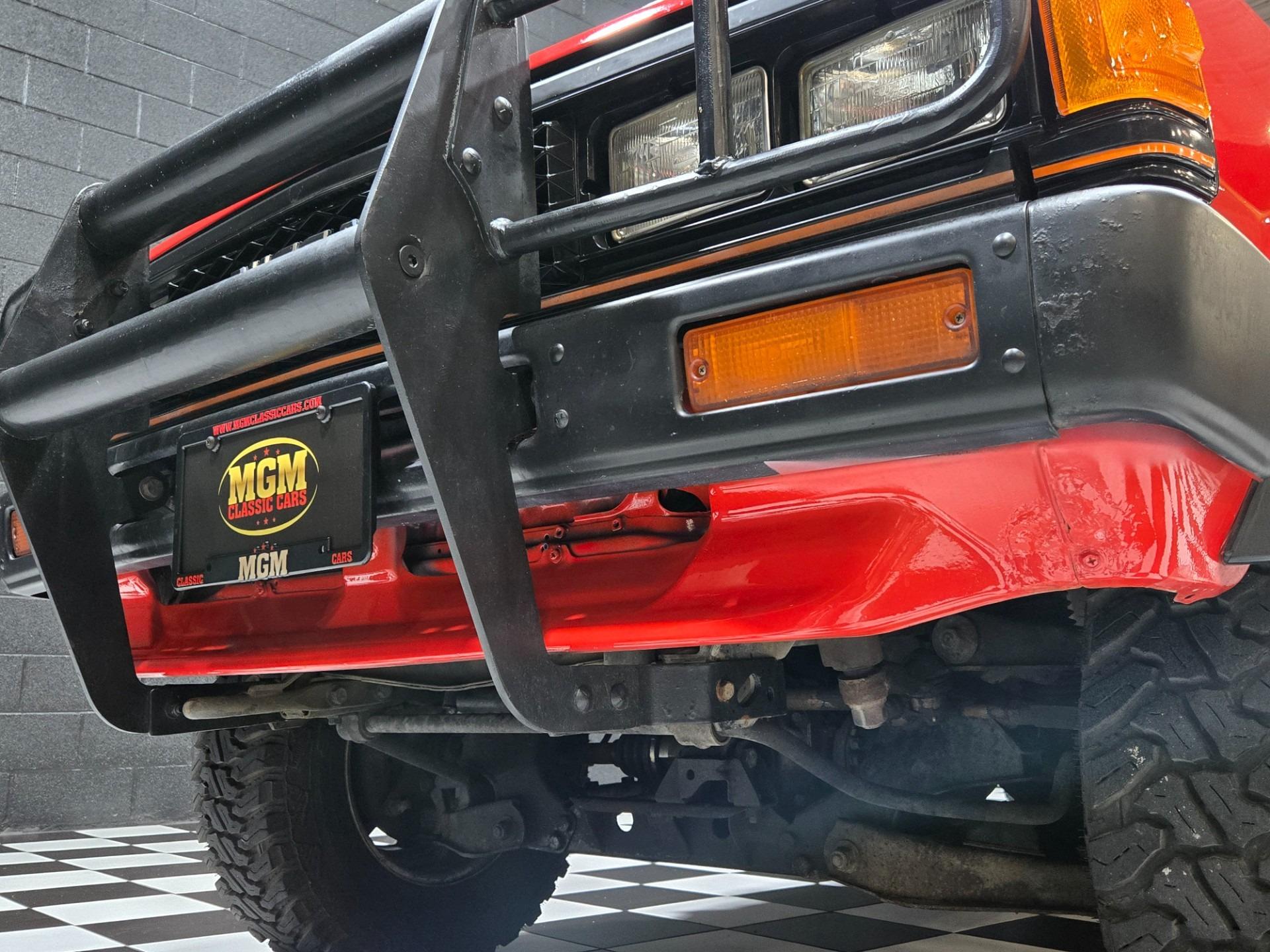 1985 Nissan 720 King Cab Deluxe