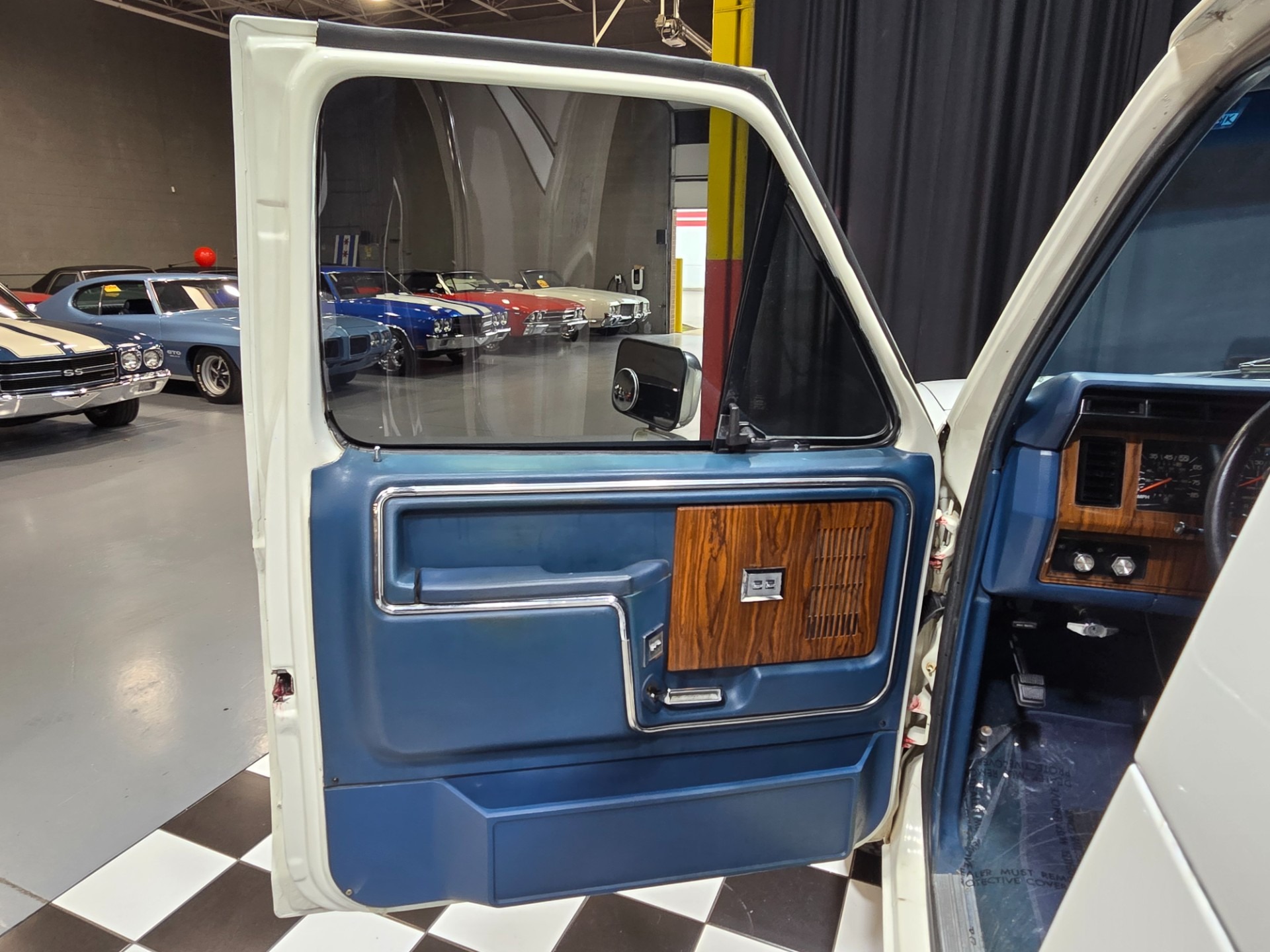 1984 Ford Bronco XLT