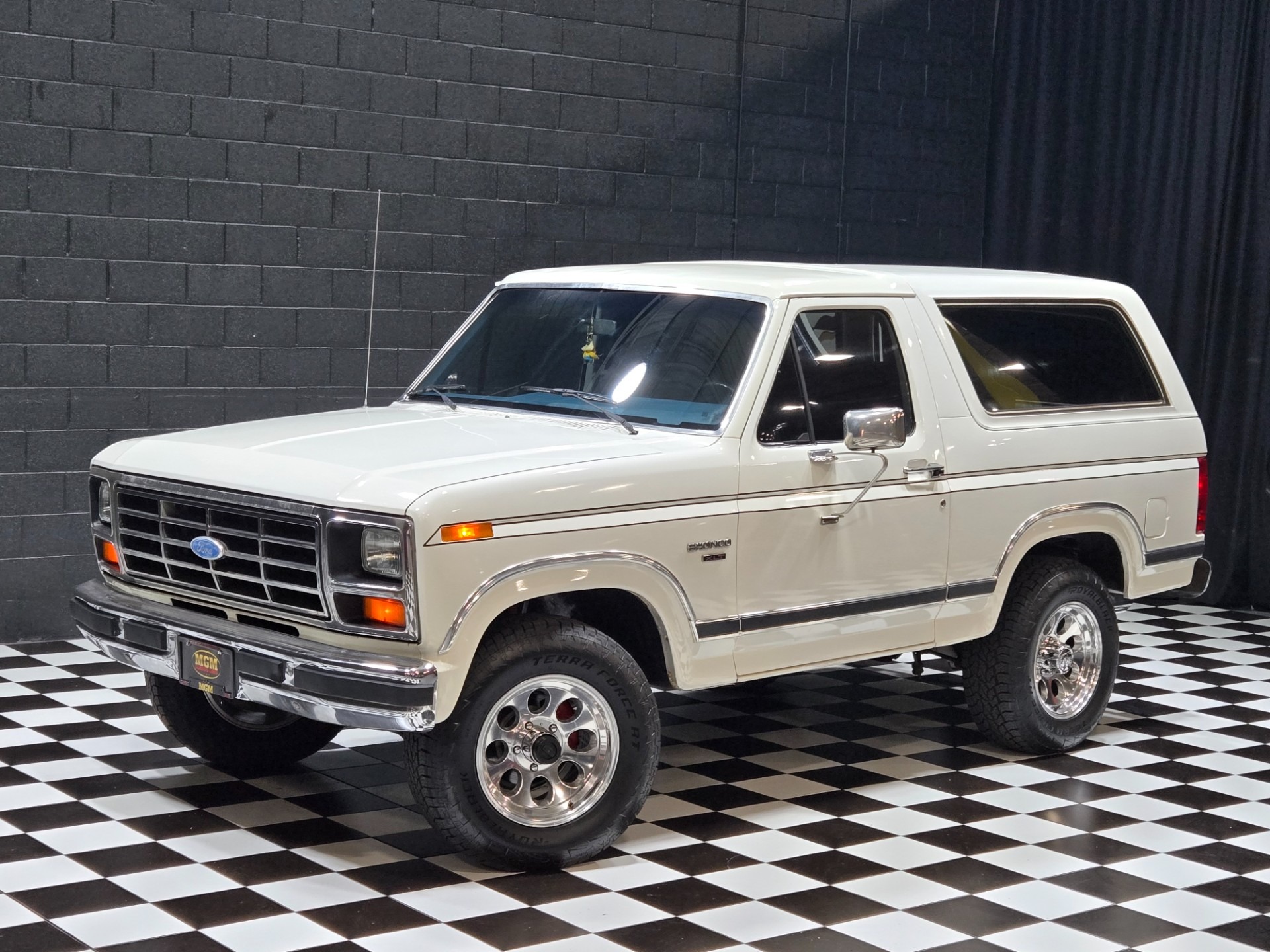  Ford Bronco