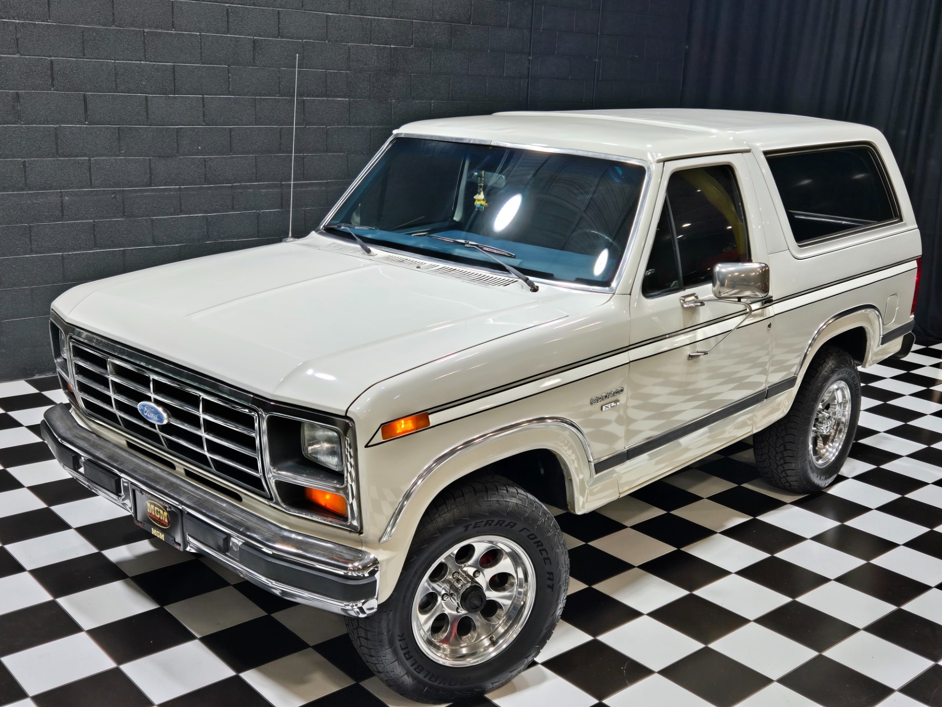 1984 Ford Bronco XLT