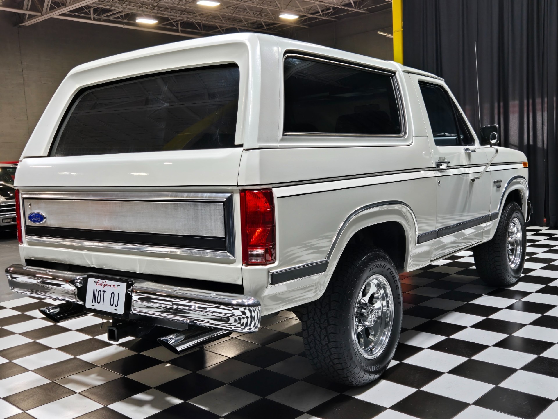 1984 Ford Bronco XLT