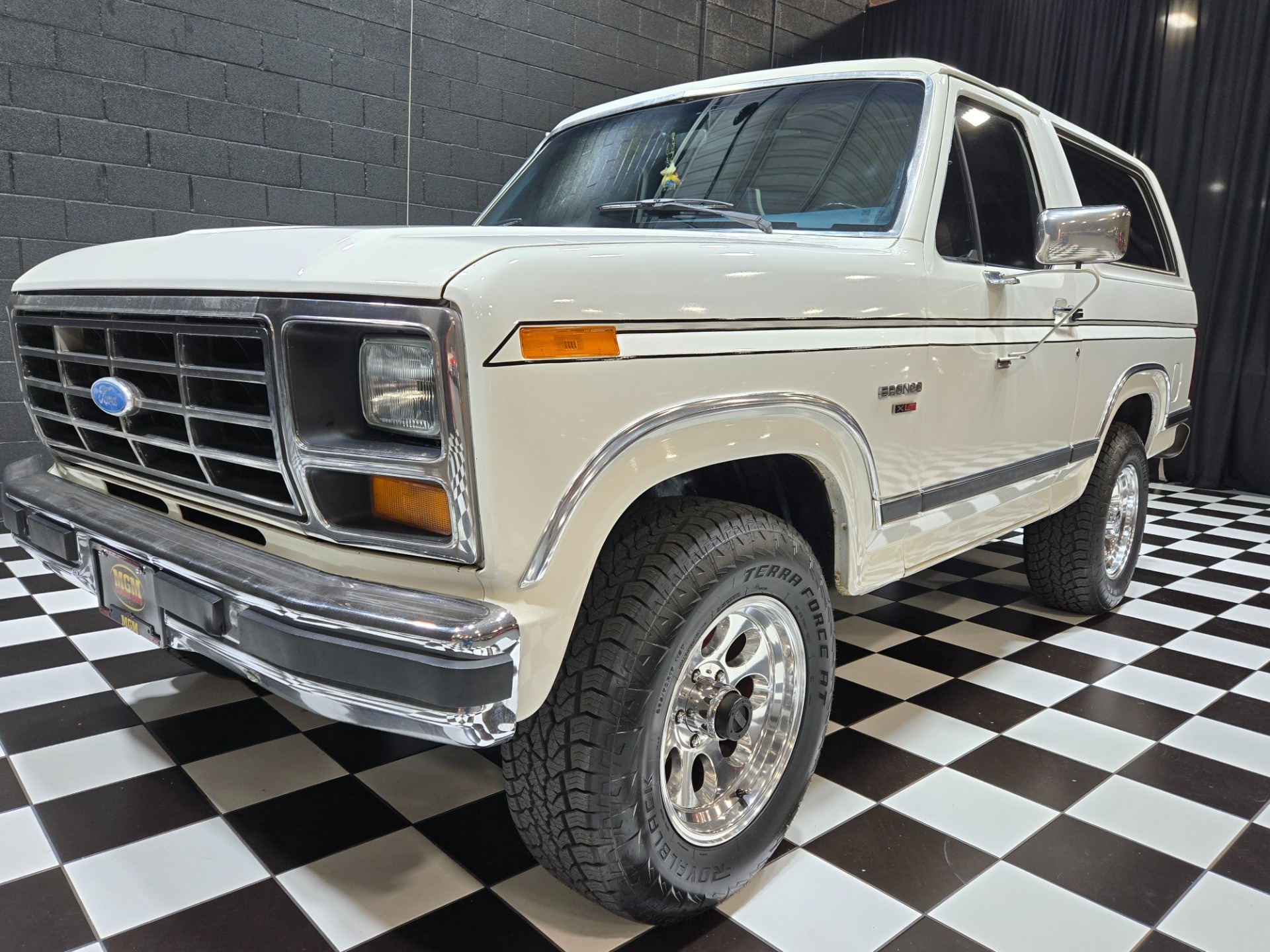 1984 Ford Bronco XLT