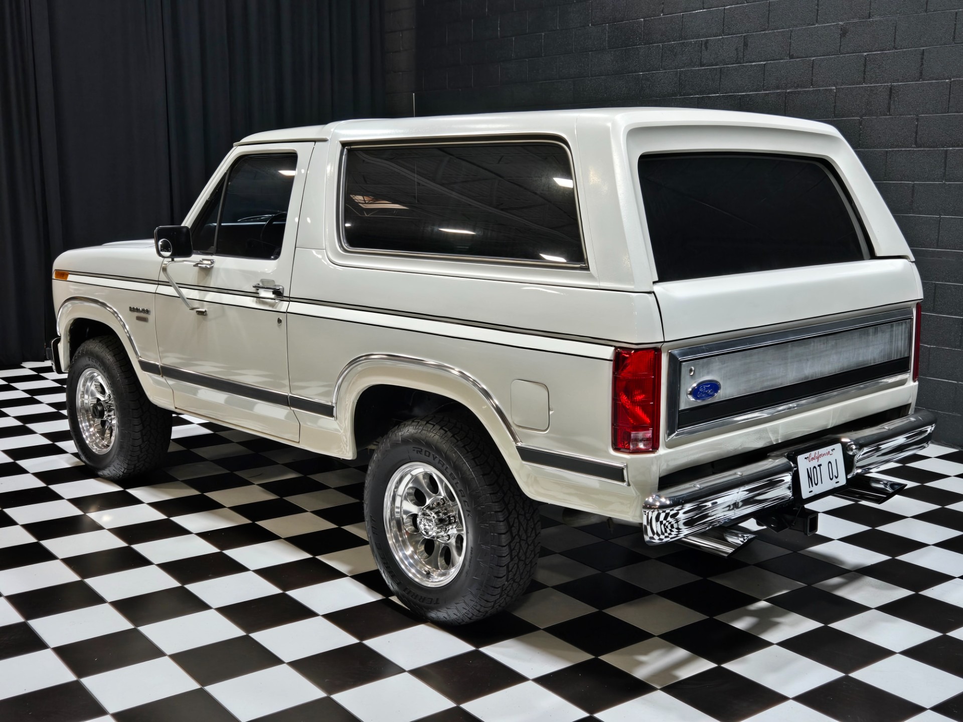 1984 Ford Bronco XLT