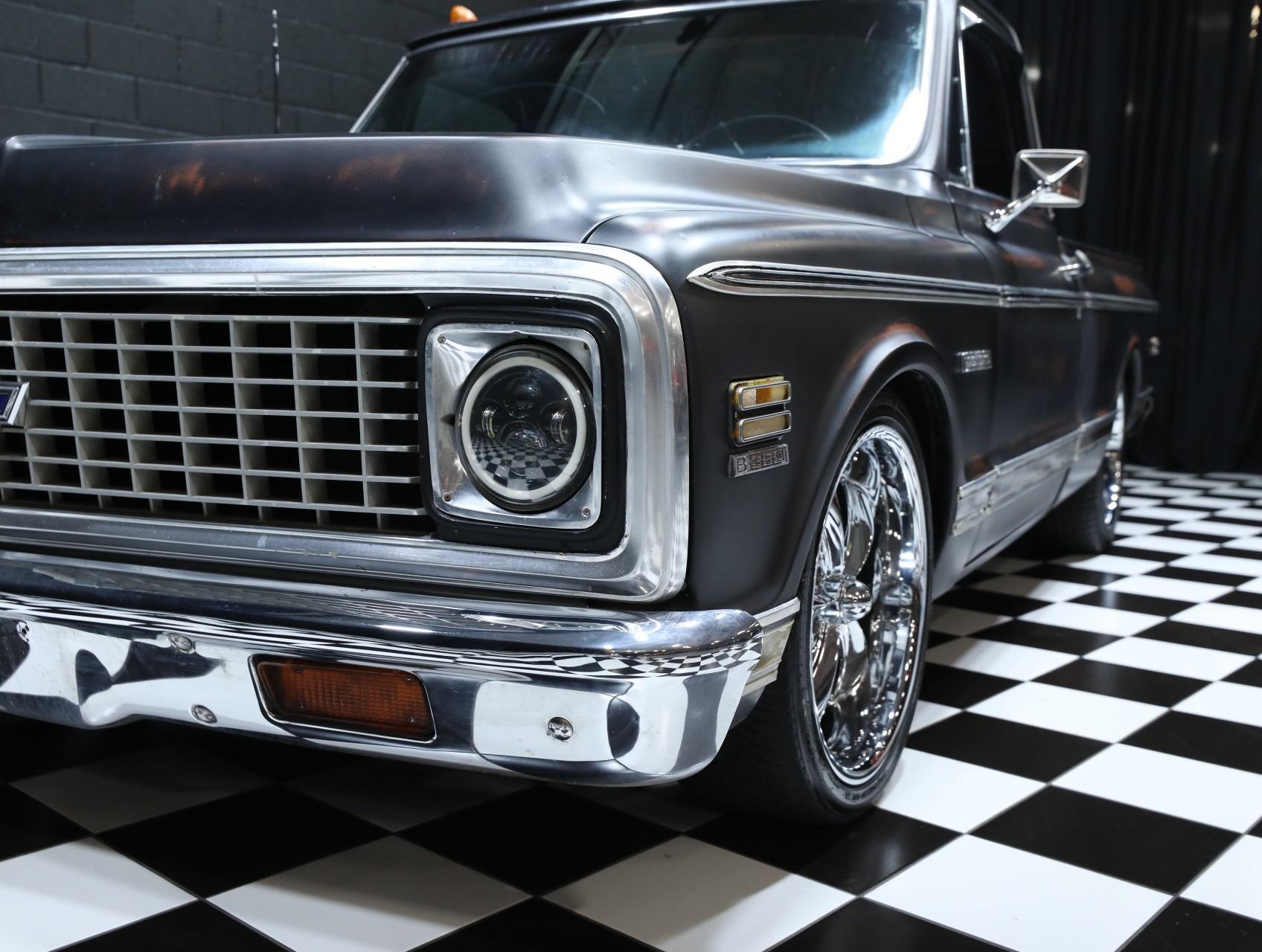 1971 Chevrolet C10 - 2