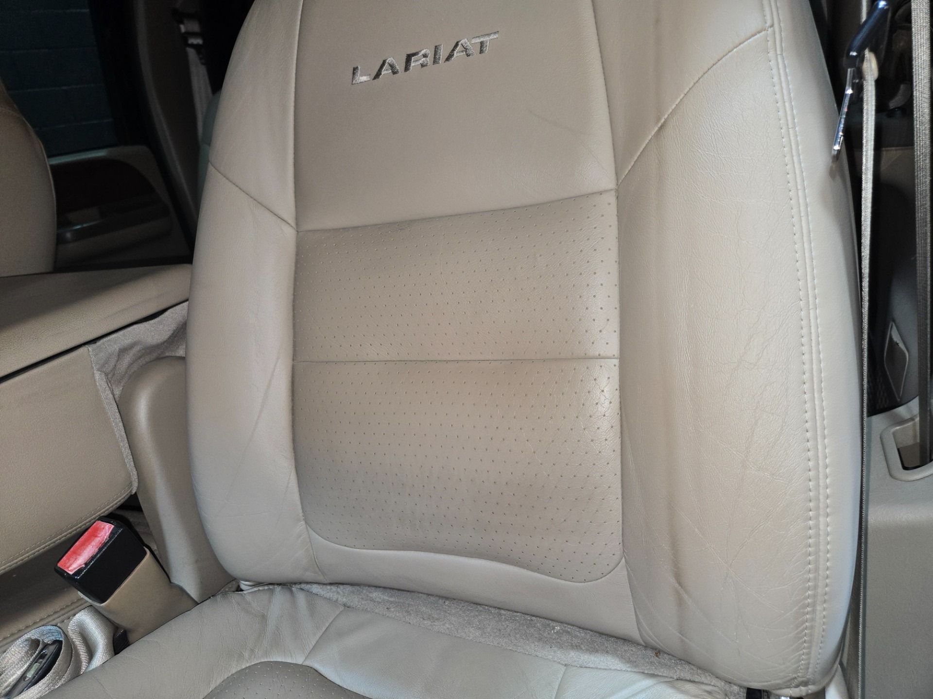 2001 Ford F-250 Super Duty Lariat
