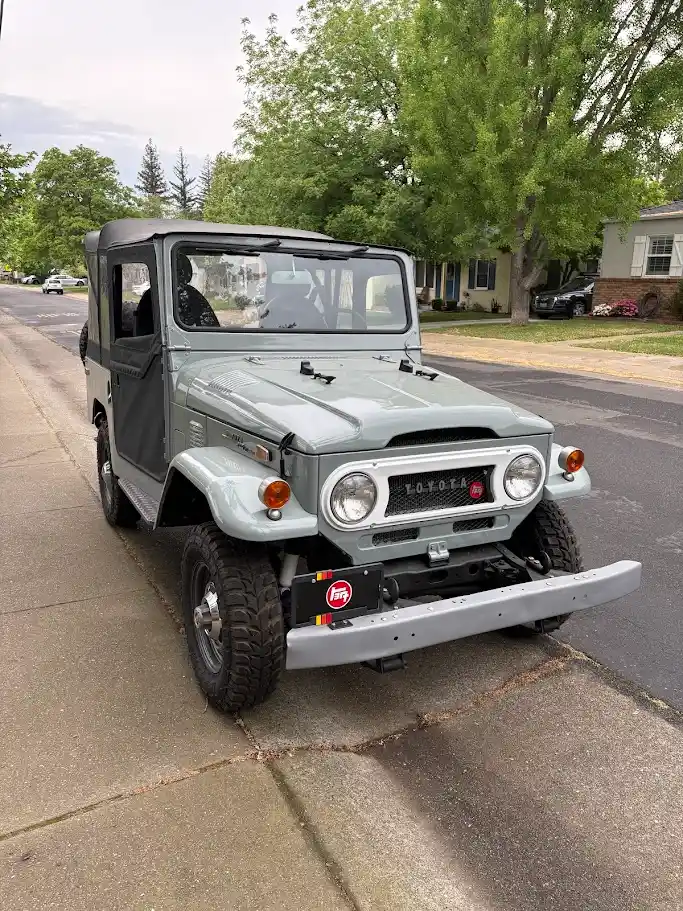  Toyota Land Cruiser