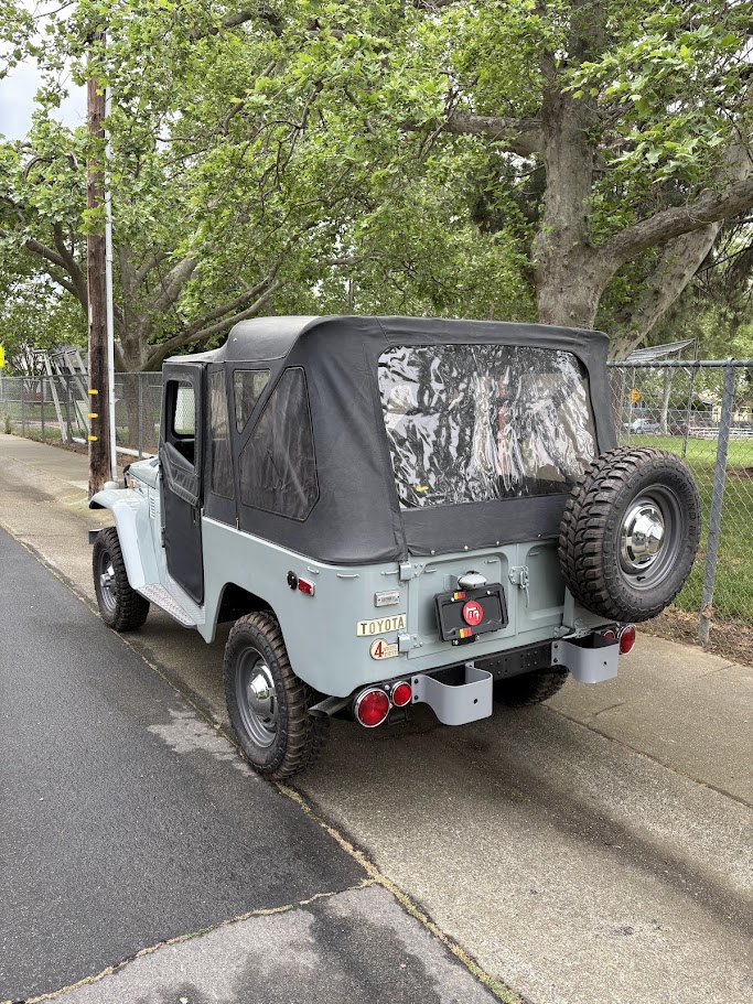 1972 Toyota Land Cruiser FJ40 - 3