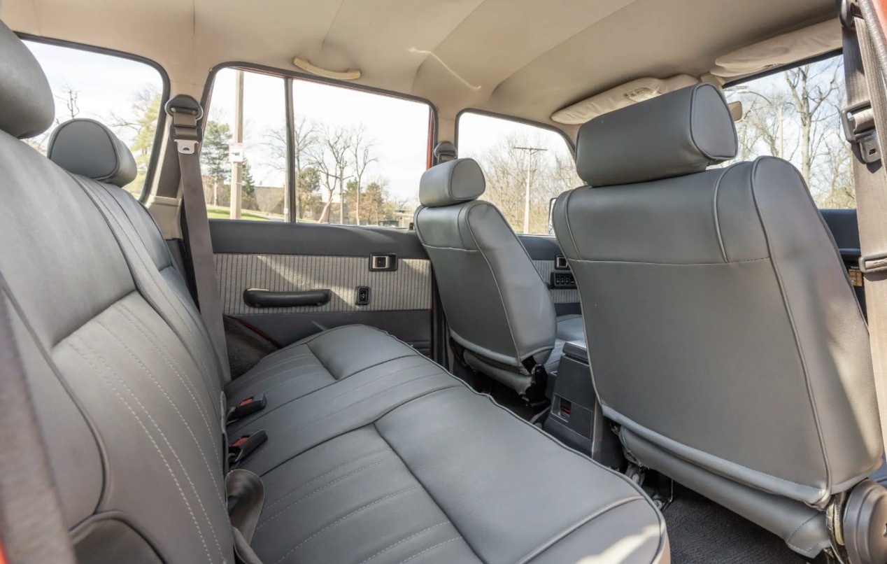 1989 Toyota Land Cruiser FJ62