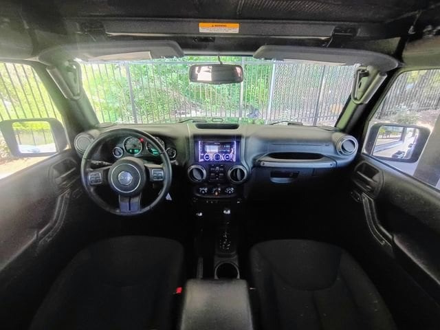 2015 Jeep Wrangler Unlimited Sport - 4