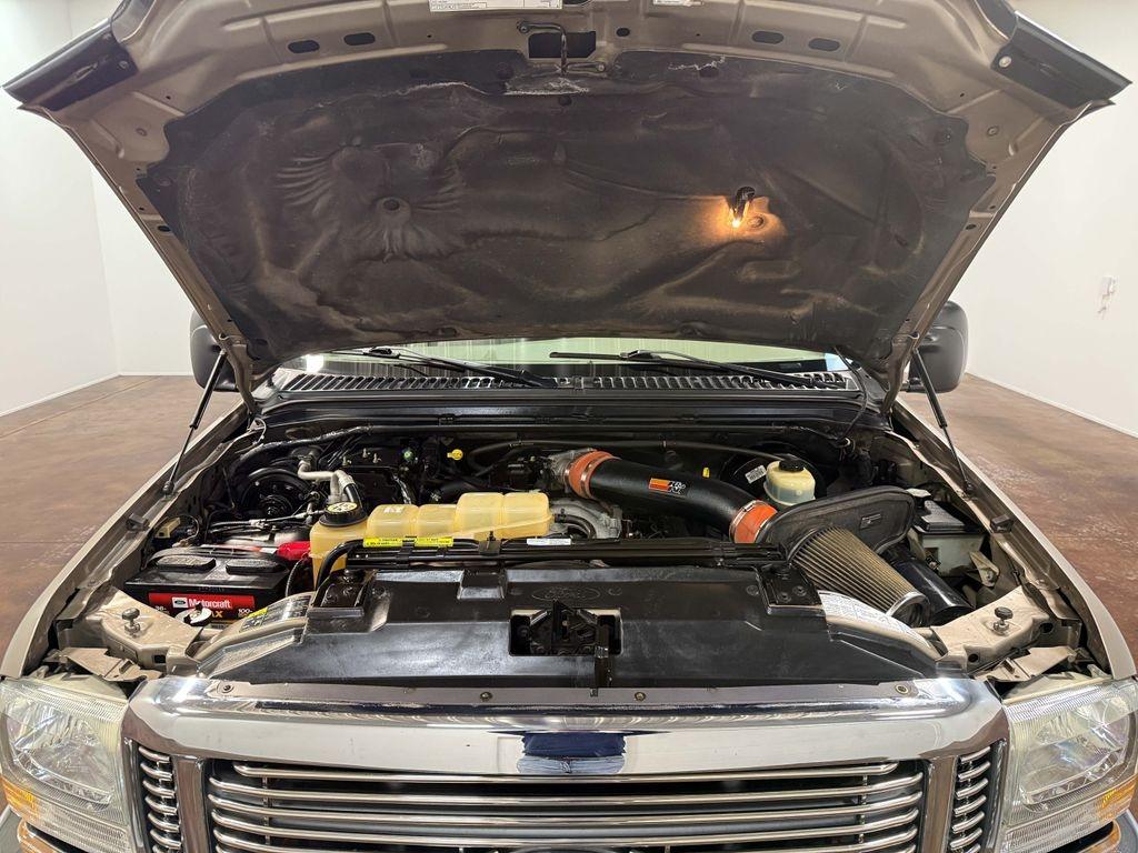 2002 Ford F-250 Super Duty Lariat