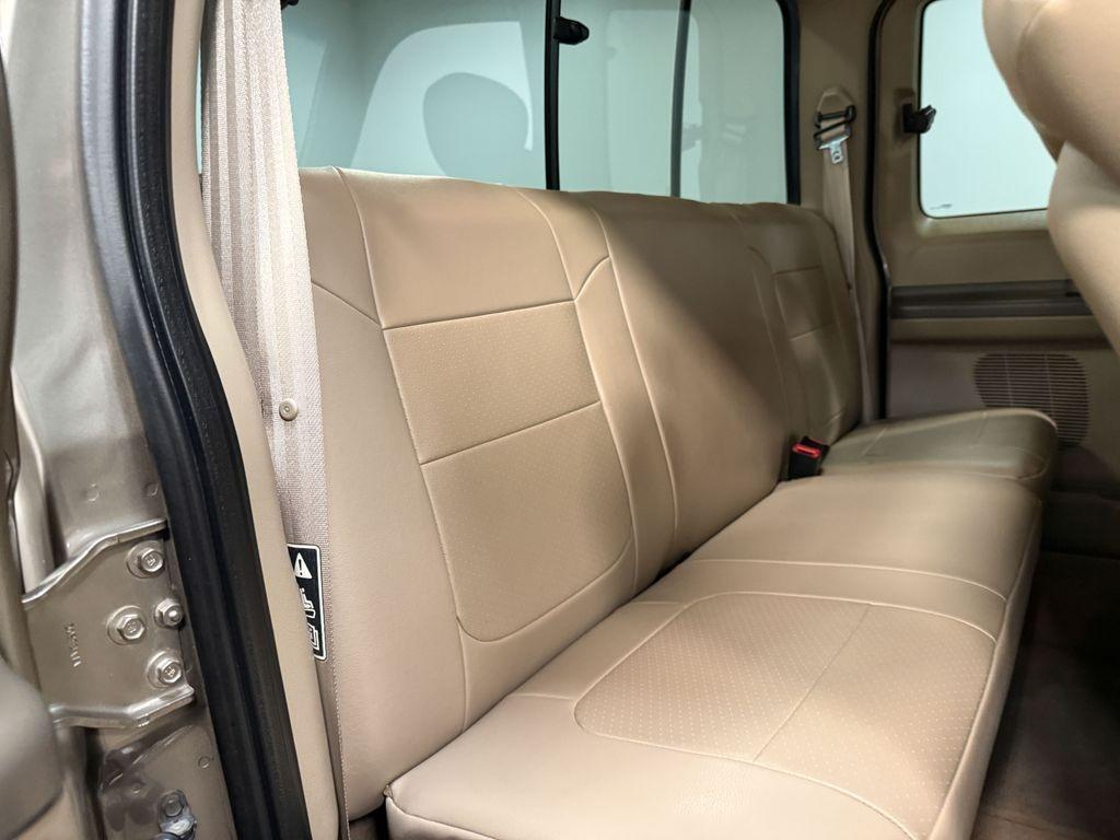 2002 Ford F-250 Super Duty Lariat