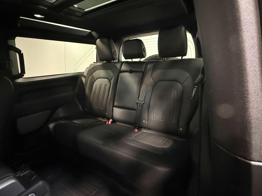 2022 Land Rover Defender 90 X-Dynamic S