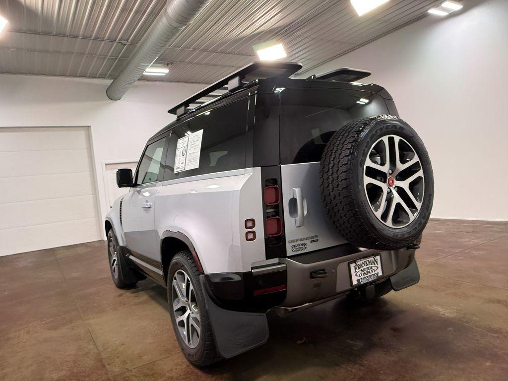 2022 Land Rover Defender 90 X-Dynamic S