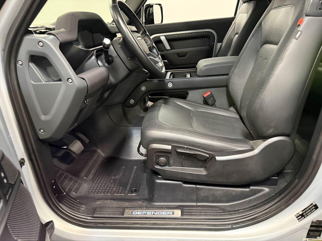 2022 Land Rover Defender 90 X-Dynamic S