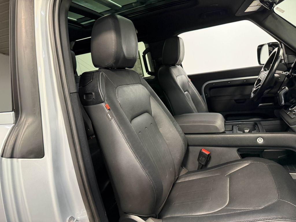 2022 Land Rover Defender 90 X-Dynamic S