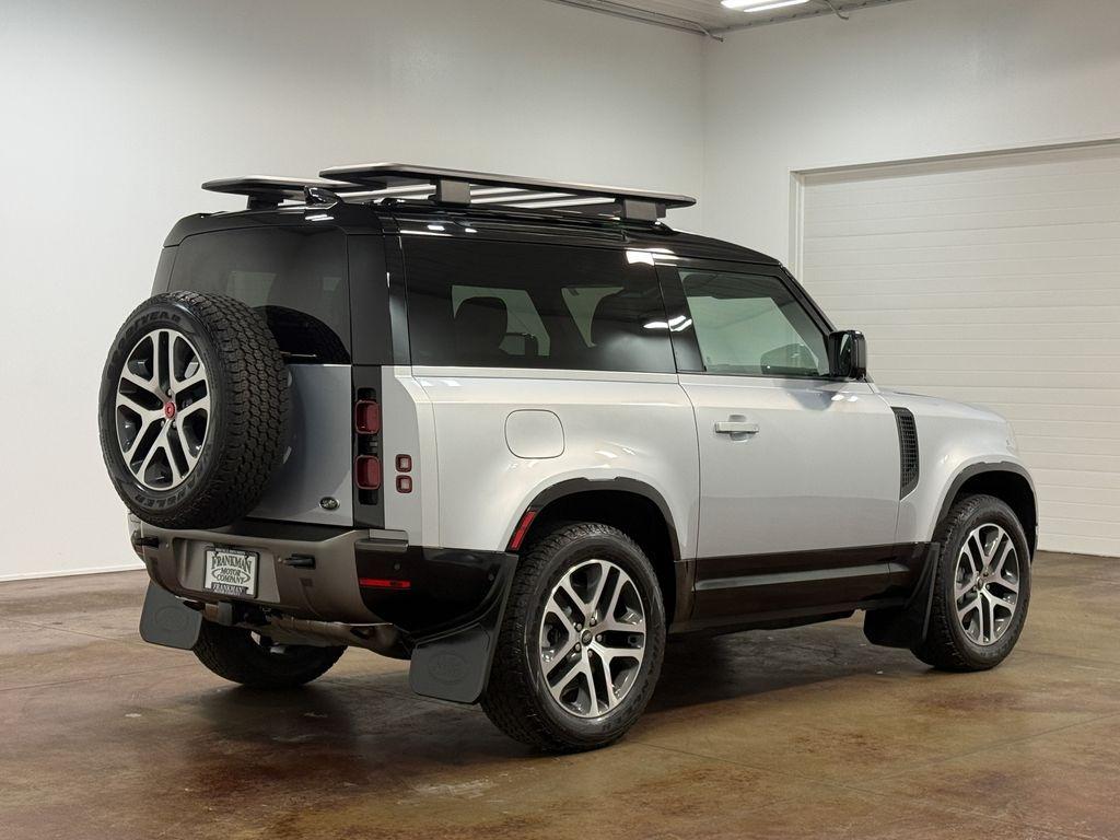 2022 Land Rover Defender 90 X-Dynamic S