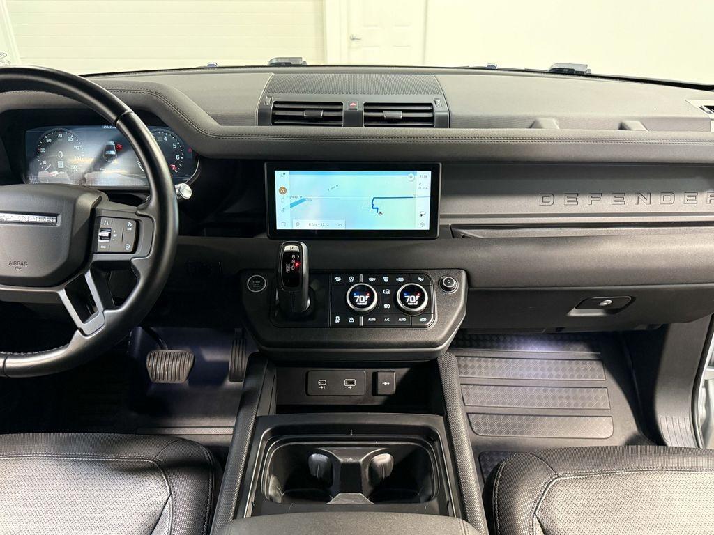 2022 Land Rover Defender 90 X-Dynamic S