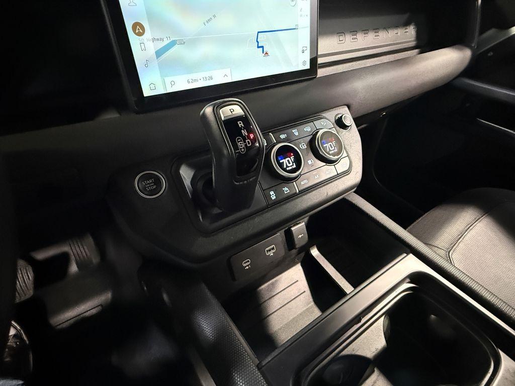 2022 Land Rover Defender 90 X-Dynamic S