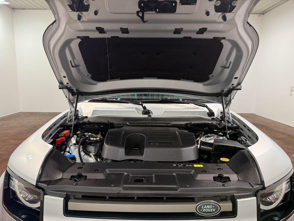 2022 Land Rover Defender 90 X-Dynamic S