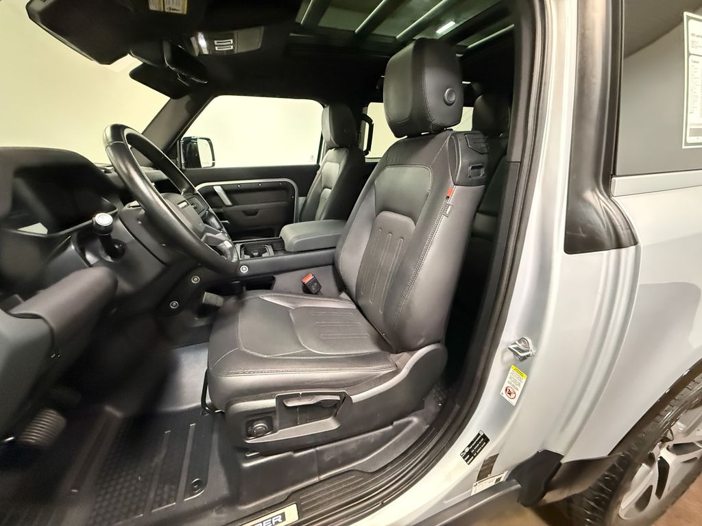 2022 Land Rover Defender 90 X-Dynamic S