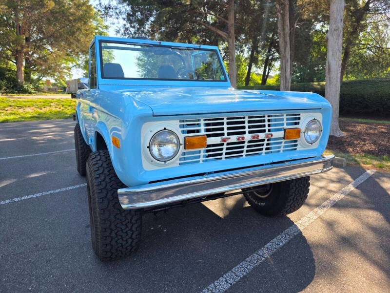1975 Ford Bronco Corbeau Edition