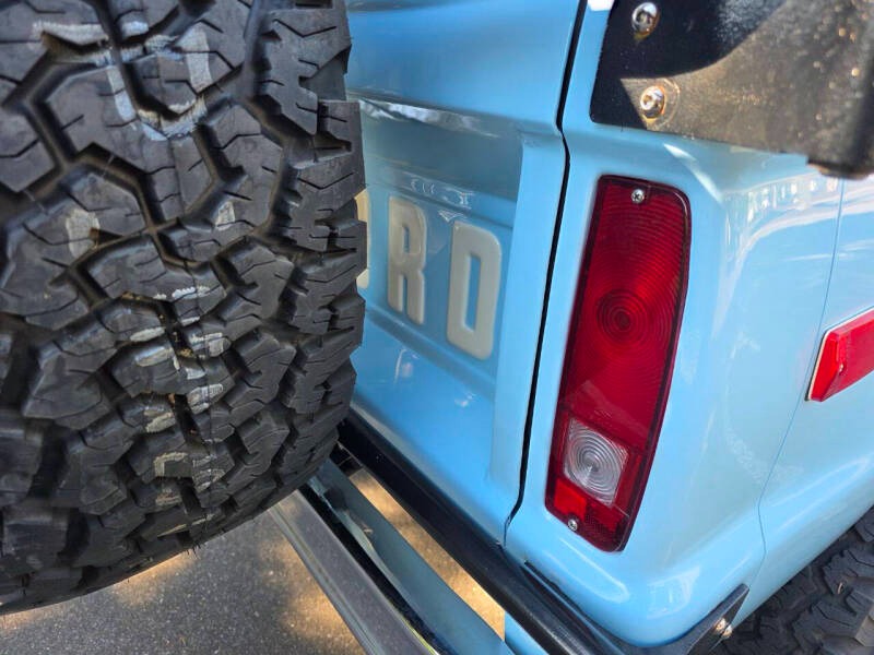 1975 Ford Bronco Corbeau Edition