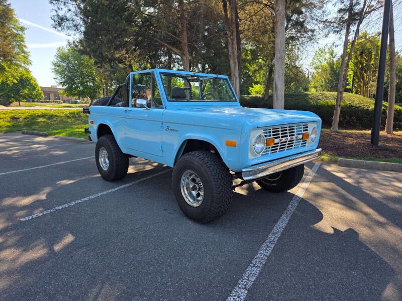 1975 Ford Bronco Corbeau Edition