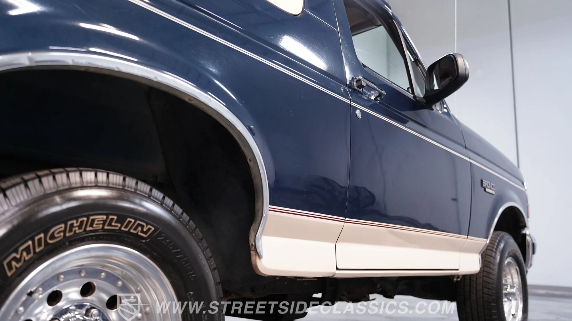 1992 Ford Bronco Eddie Bauer