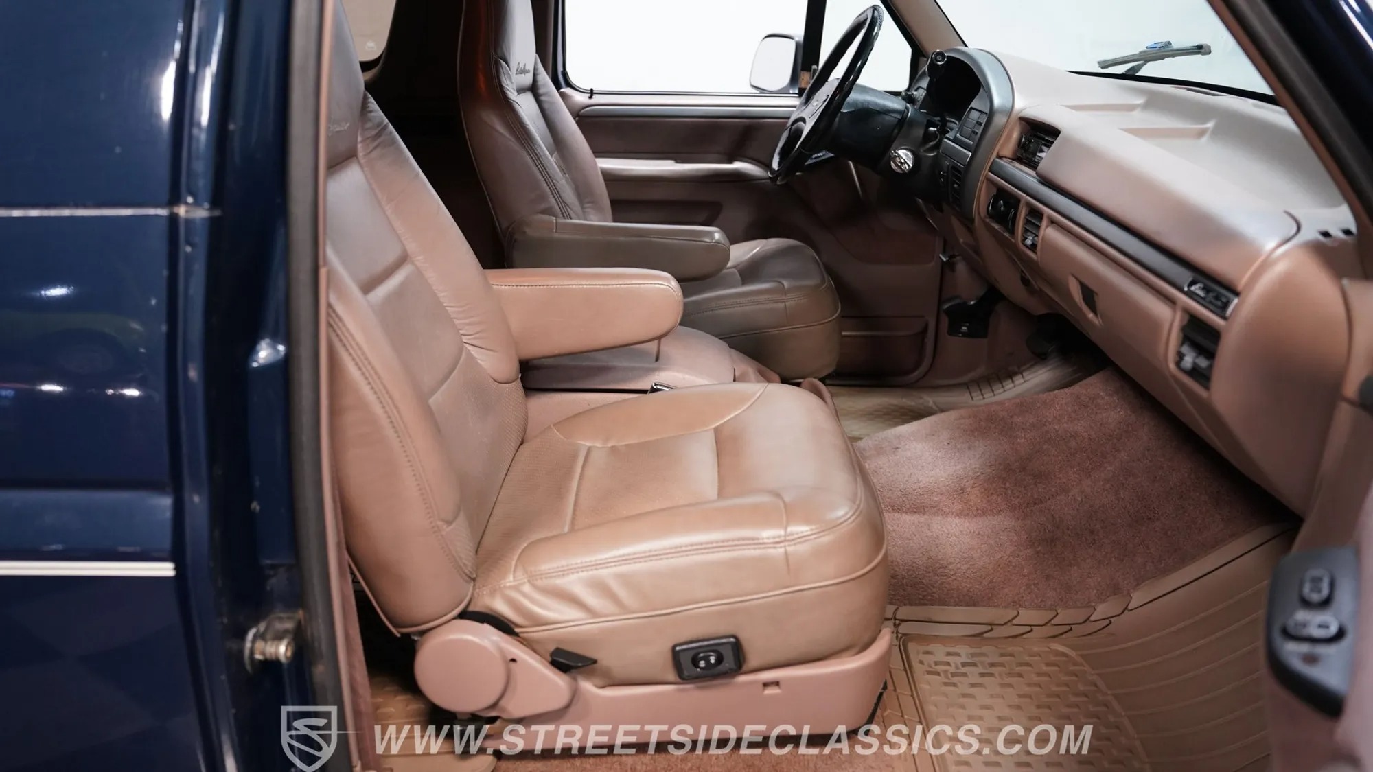 1992 Ford Bronco Eddie Bauer