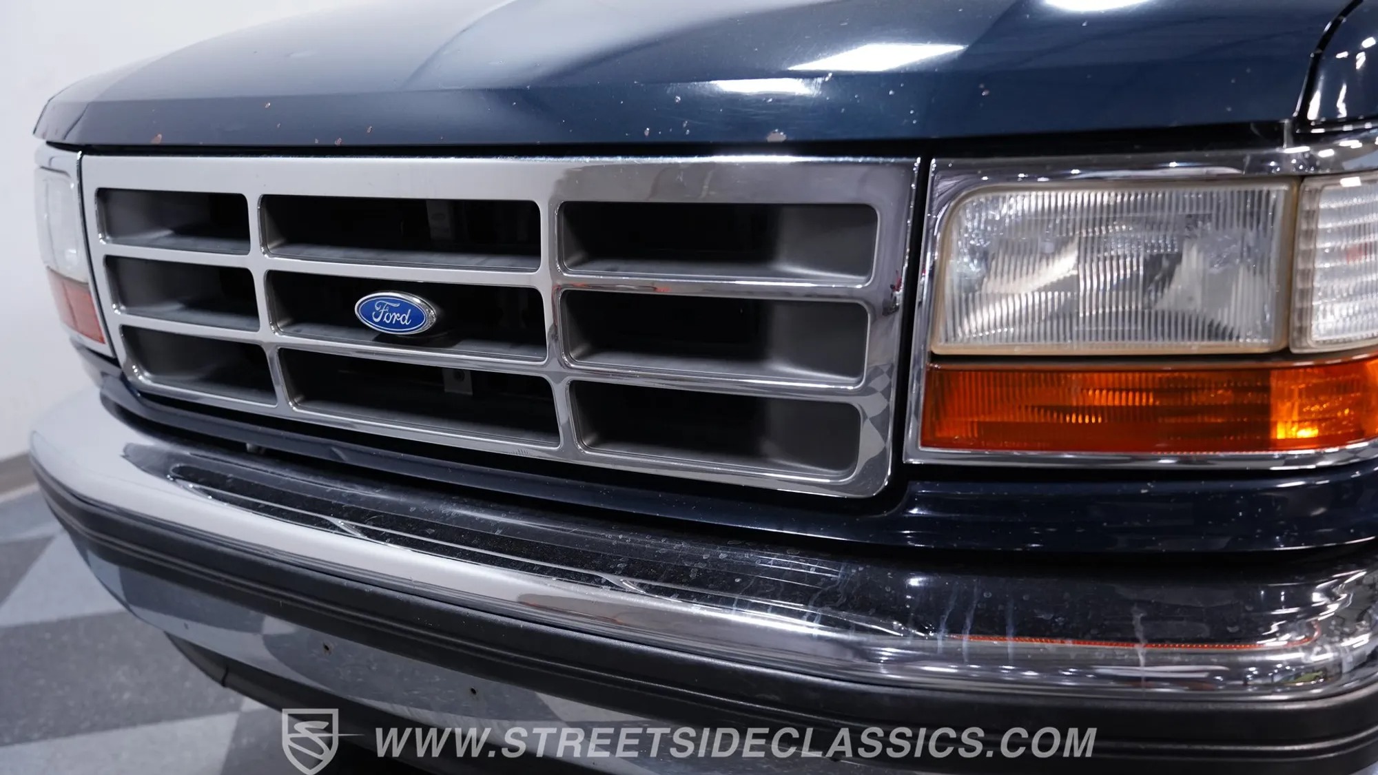 1992 Ford Bronco Eddie Bauer