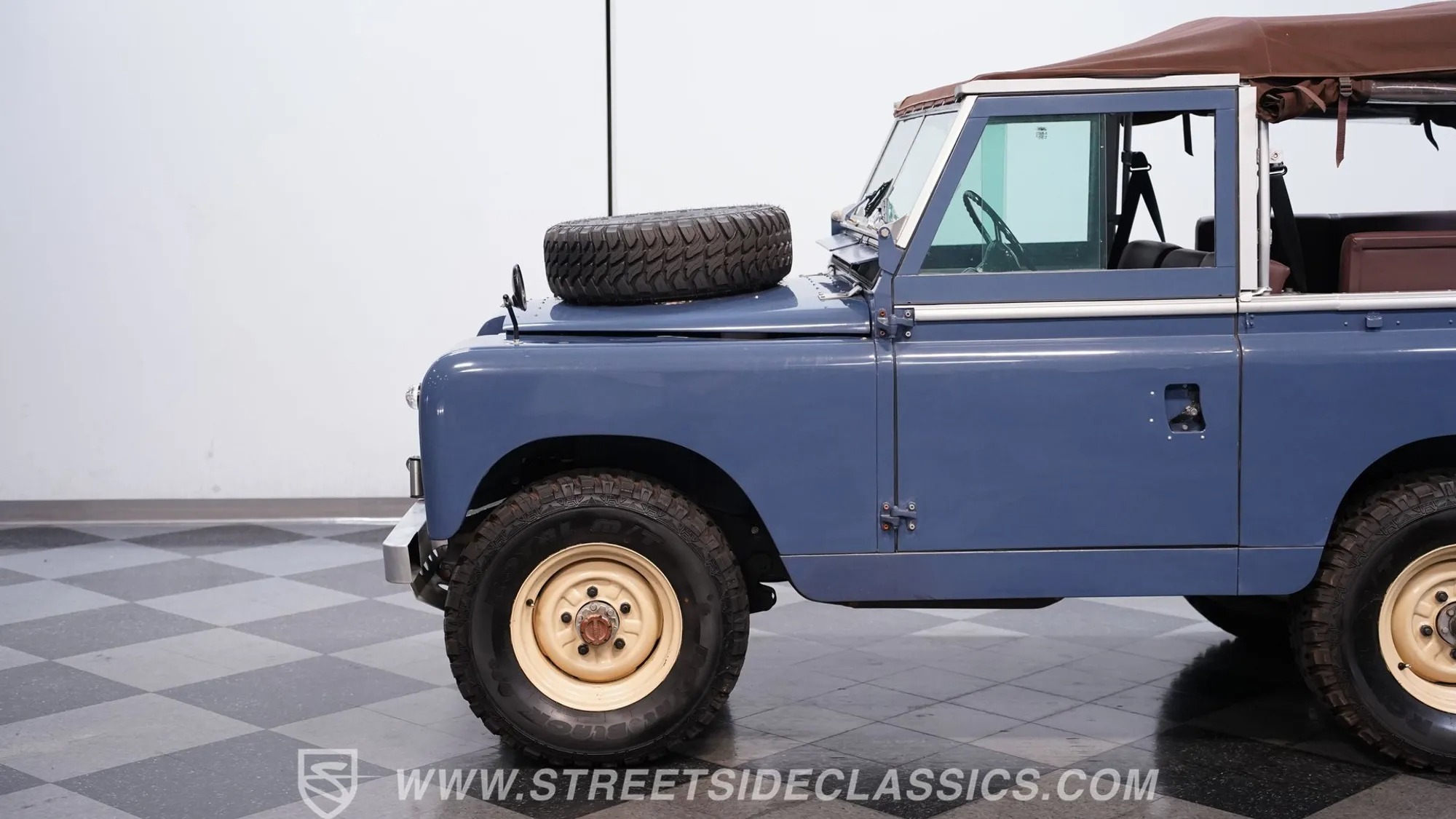 1967 Land Rover Series II Santana