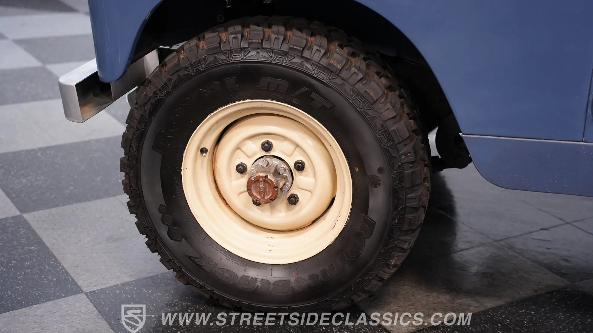 1967 Land Rover Series II Santana