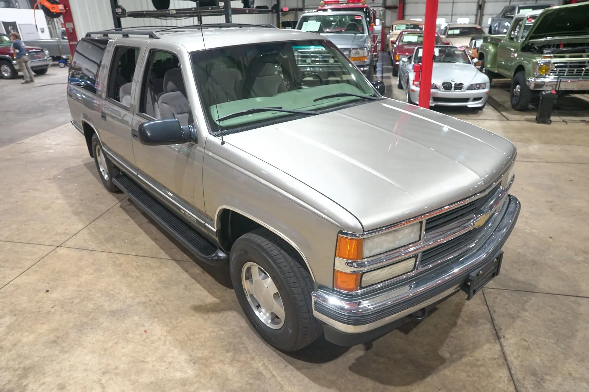 1999 Chevrolet Suburban LS
